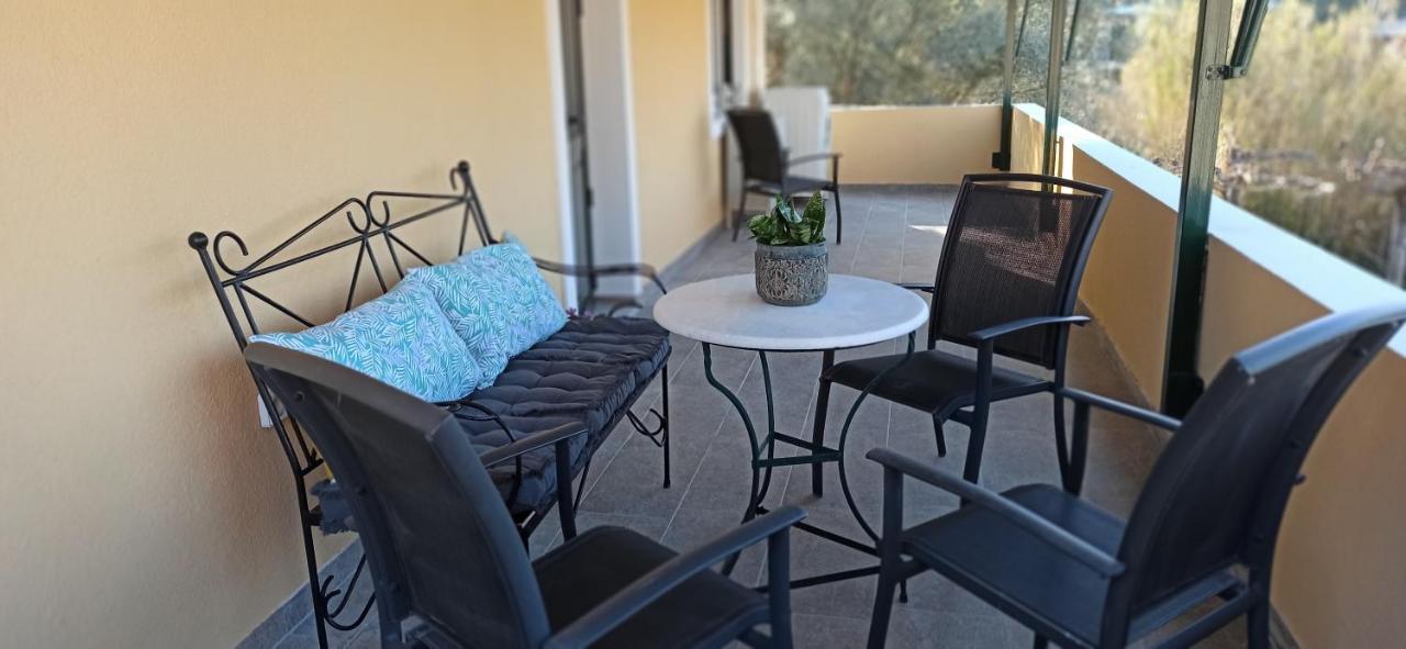 Casa Trizoni Nikiana Apartman Kültér fotó